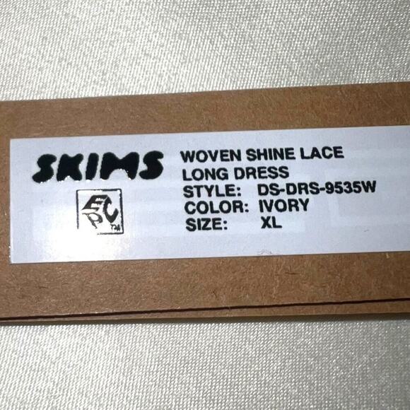 SKIMS Women’s Ivory Woven Shine LACE MIDI SLIP DRESS | NEW/NWT!! - Picture 12 of 12